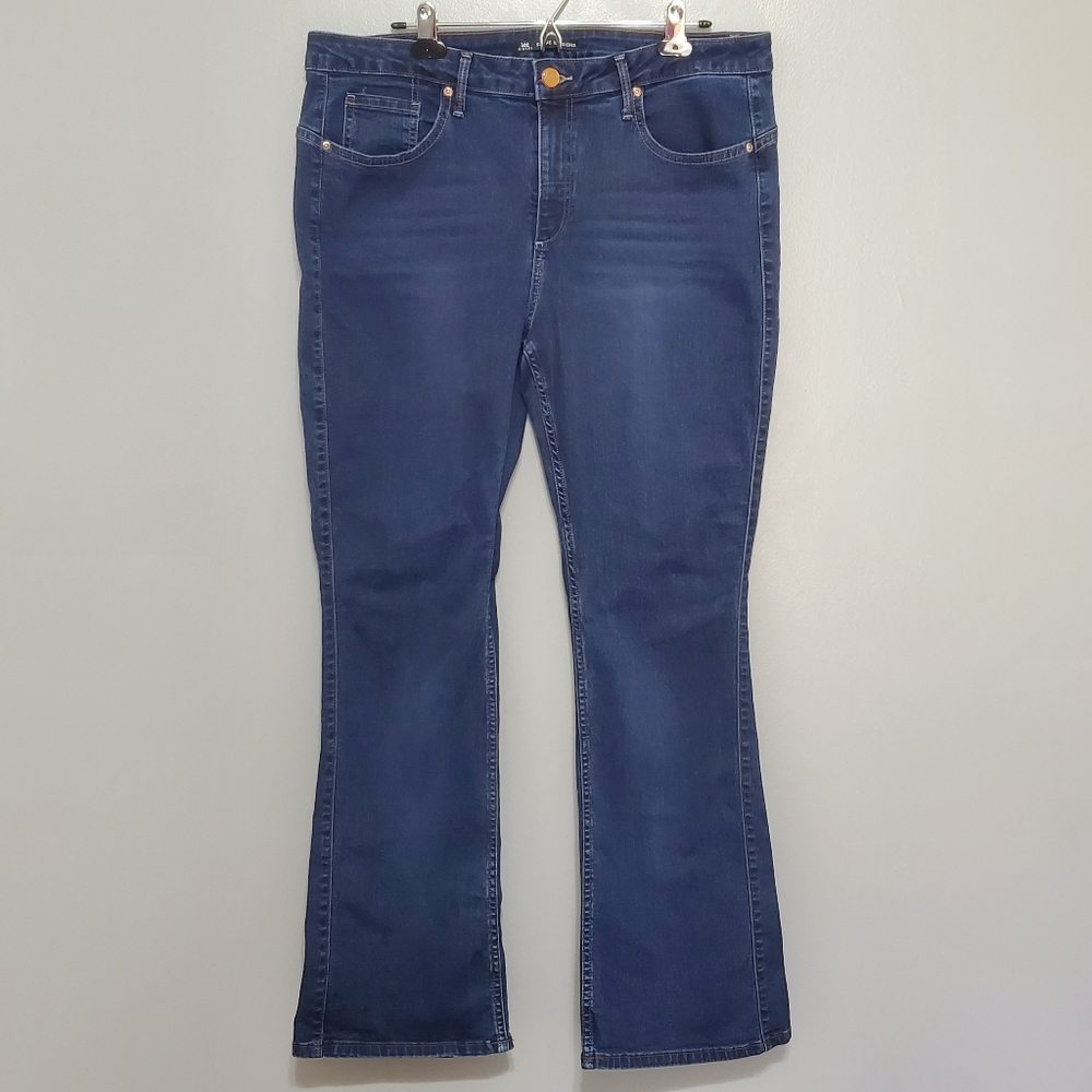 Lee Dark Blue Bootcut Womens Jeans Shape Illusions Slim Midrise Size 18